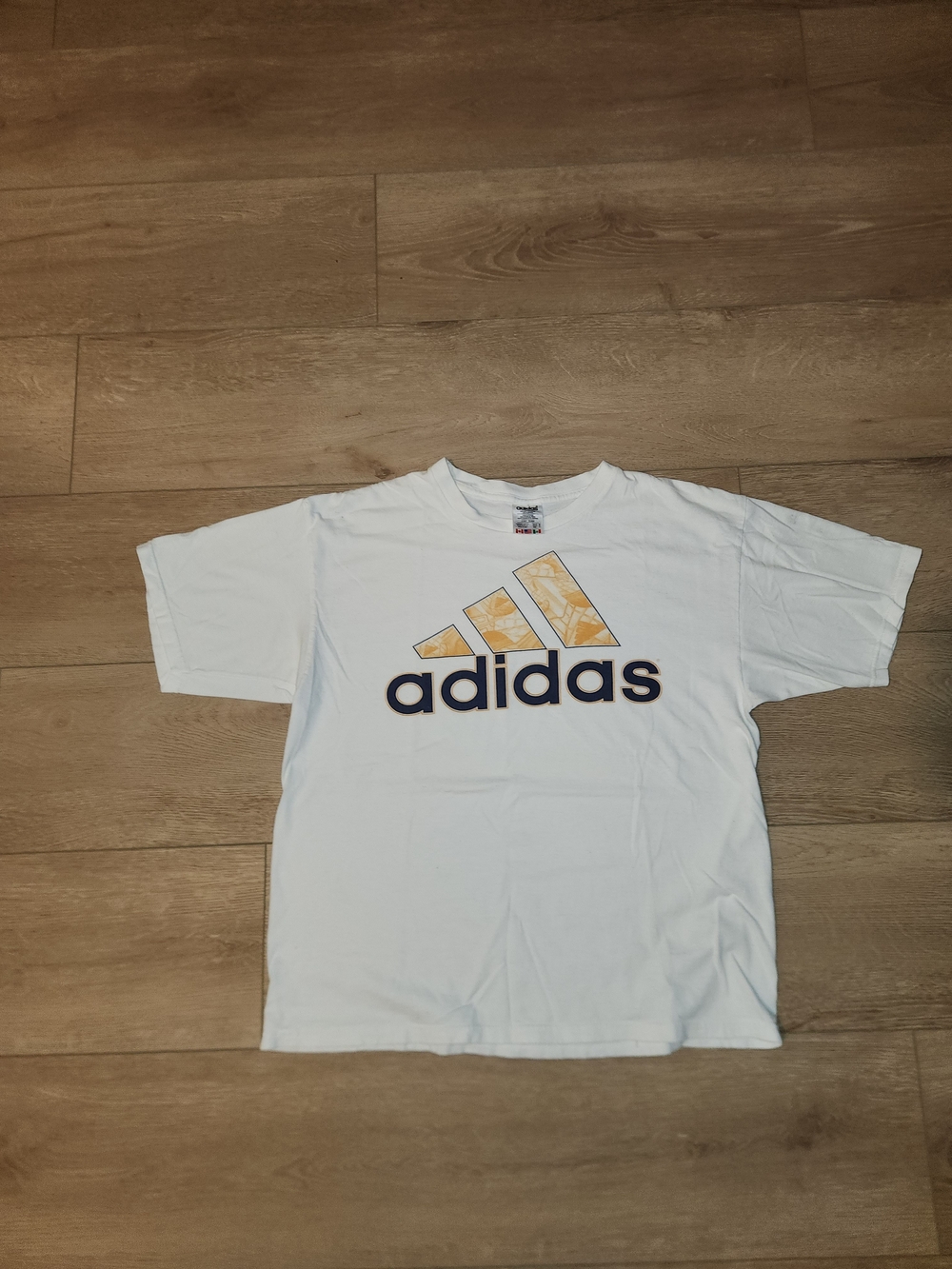 Vintage Y2K Adidas Graphic T-shirt Orange & White Mens Size Large Good Condition